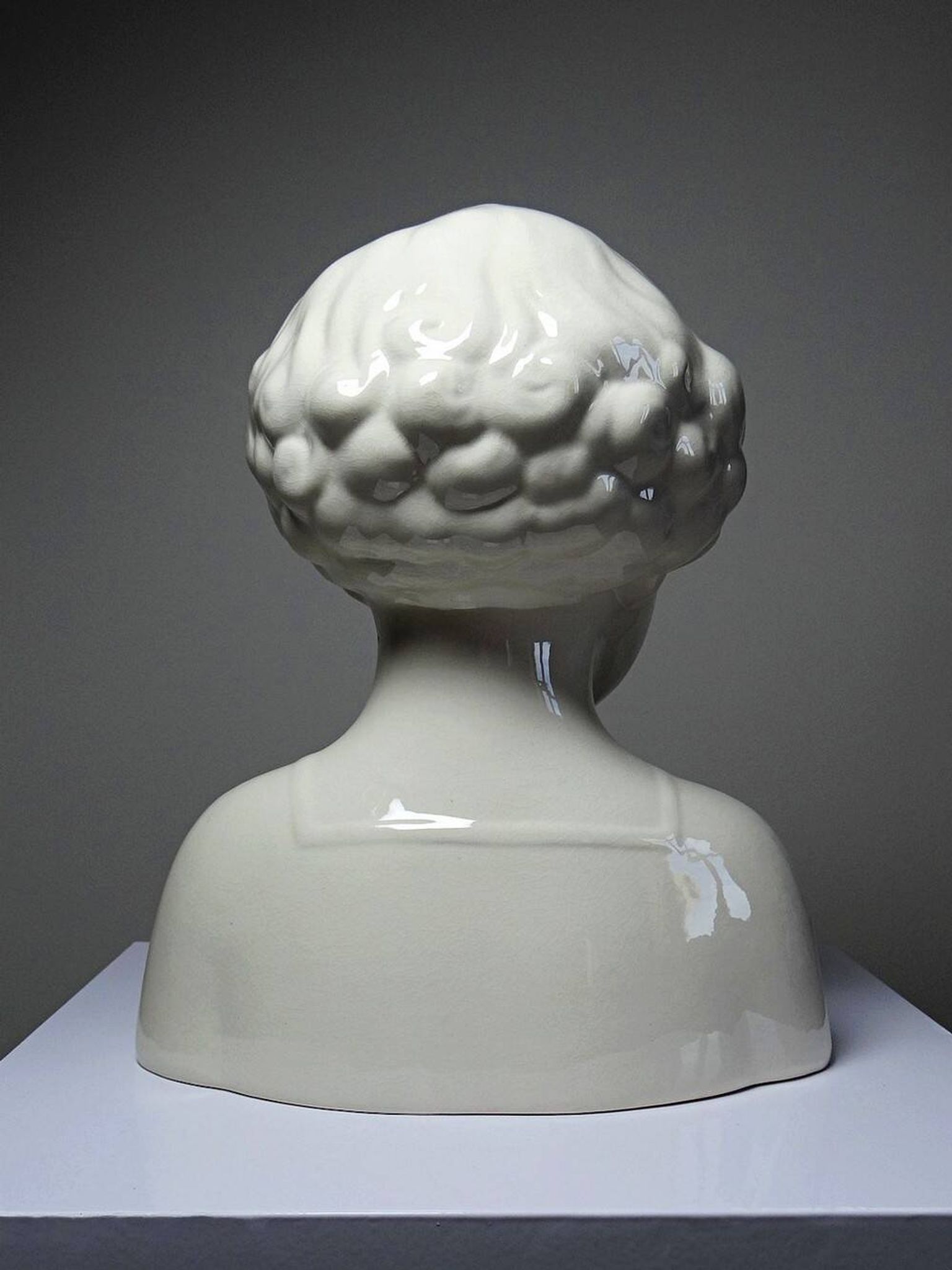 Very rare large faience bust from Sarreguemines, antique Art Deco.
