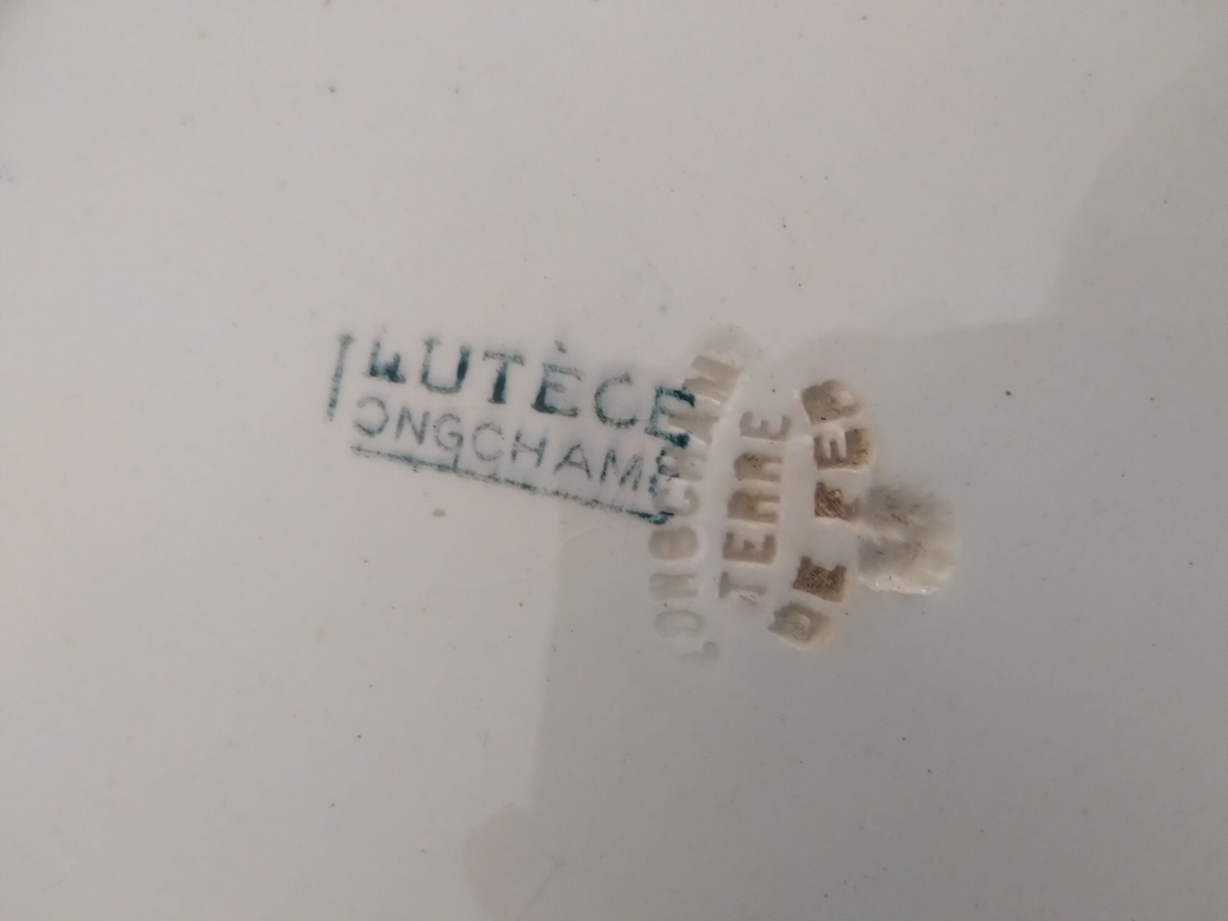 Flat plates Lutèce Longchamp