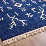 Magnificent handmade rug 250cm x 300cm
