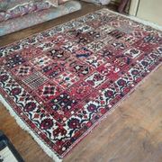 Handmade Bachtiar Persian rug 320x215cm