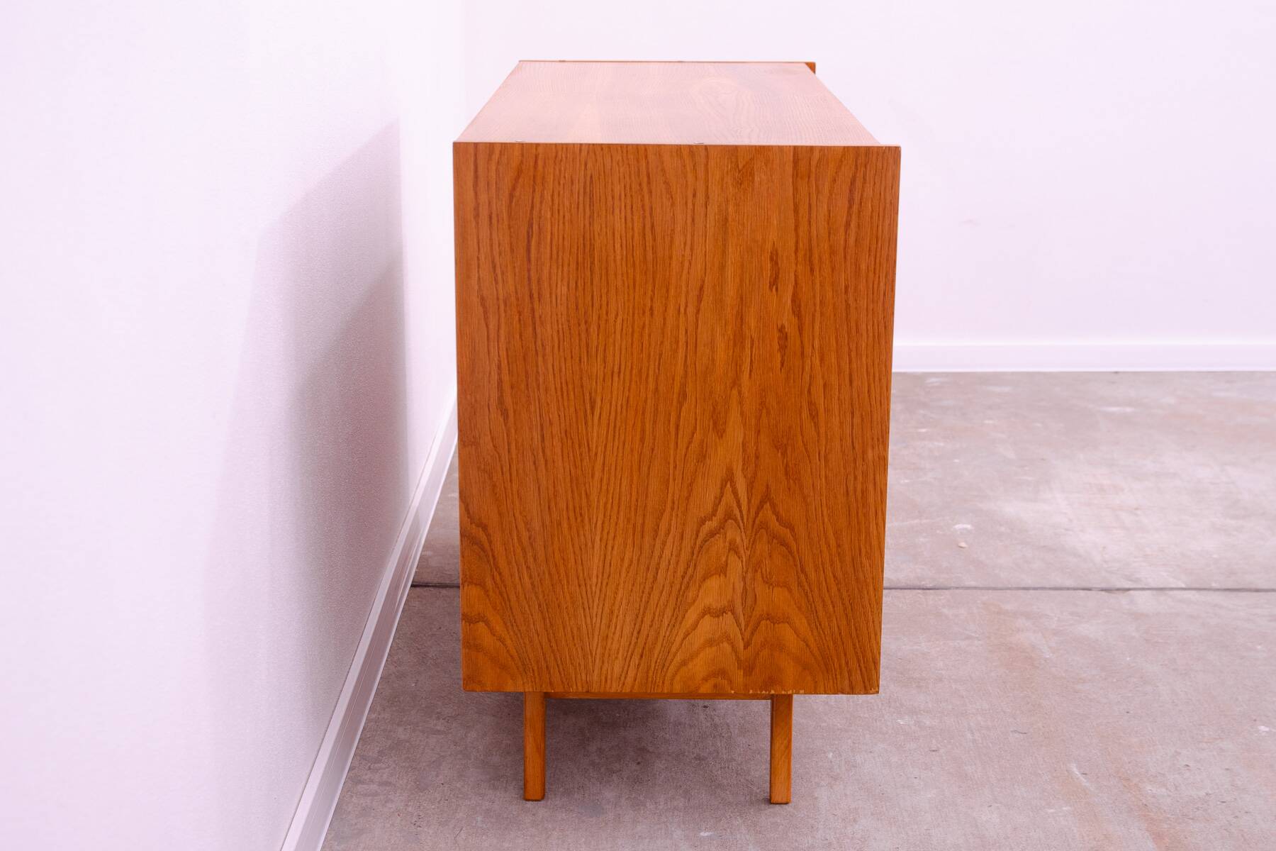 Commode vintage n° U-453 par Jiri Jiroutek, Tchécoslovaquie, 1960