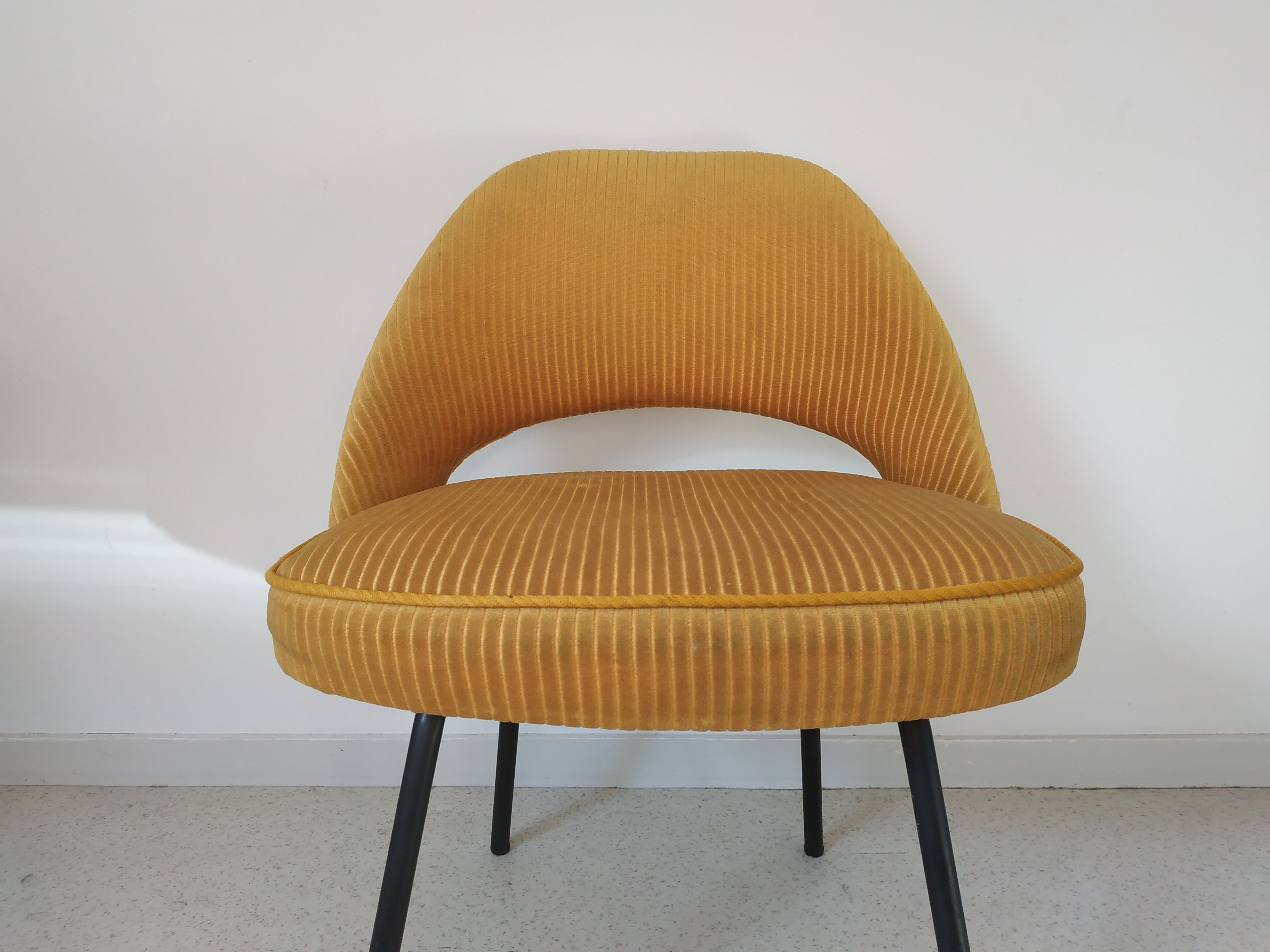 Chair by Eero Saarinen Knoll edition 1950