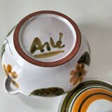 Small soup tureen signed Guy Arlé
