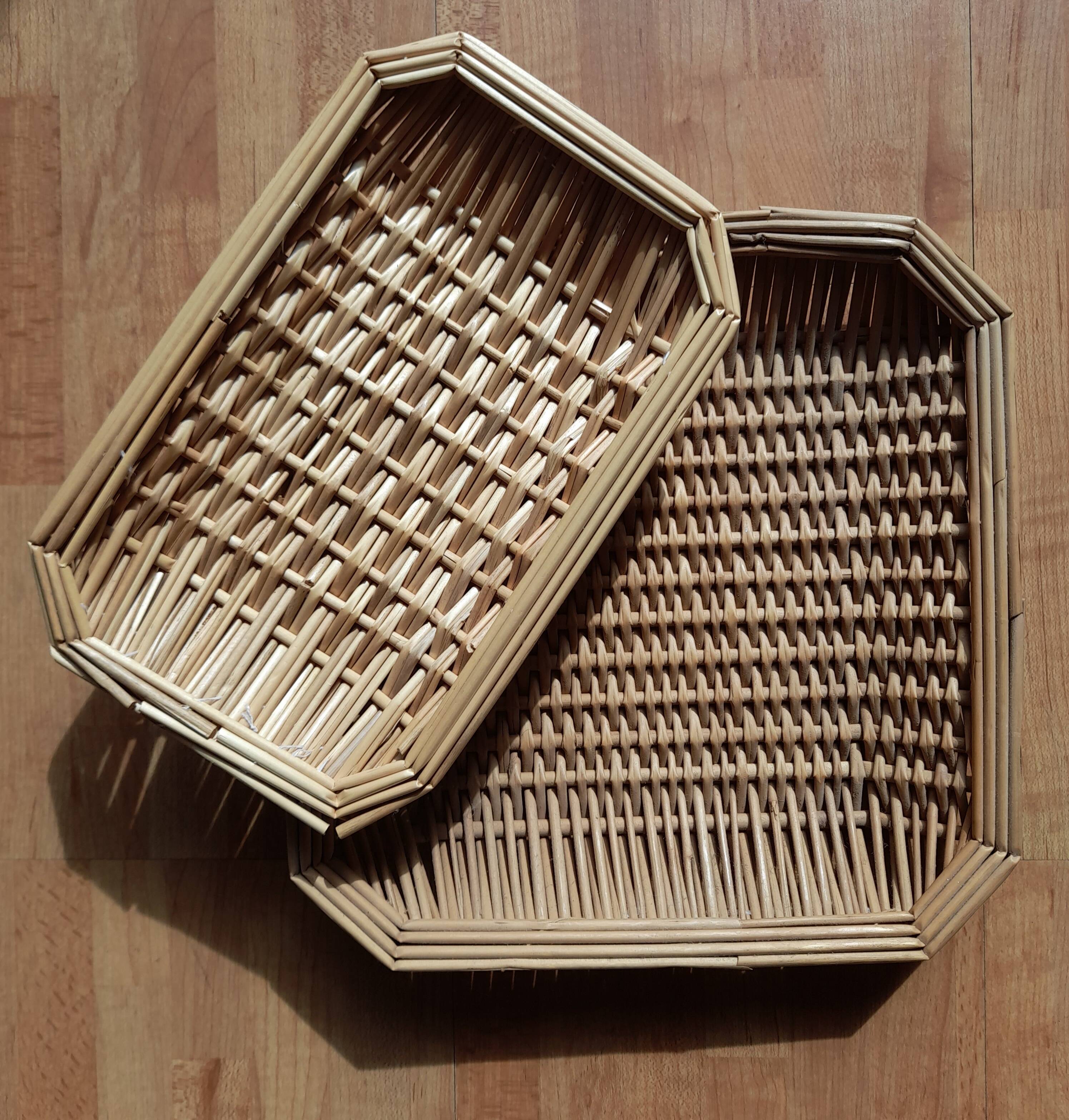 Set of 2 woven wicker baskets