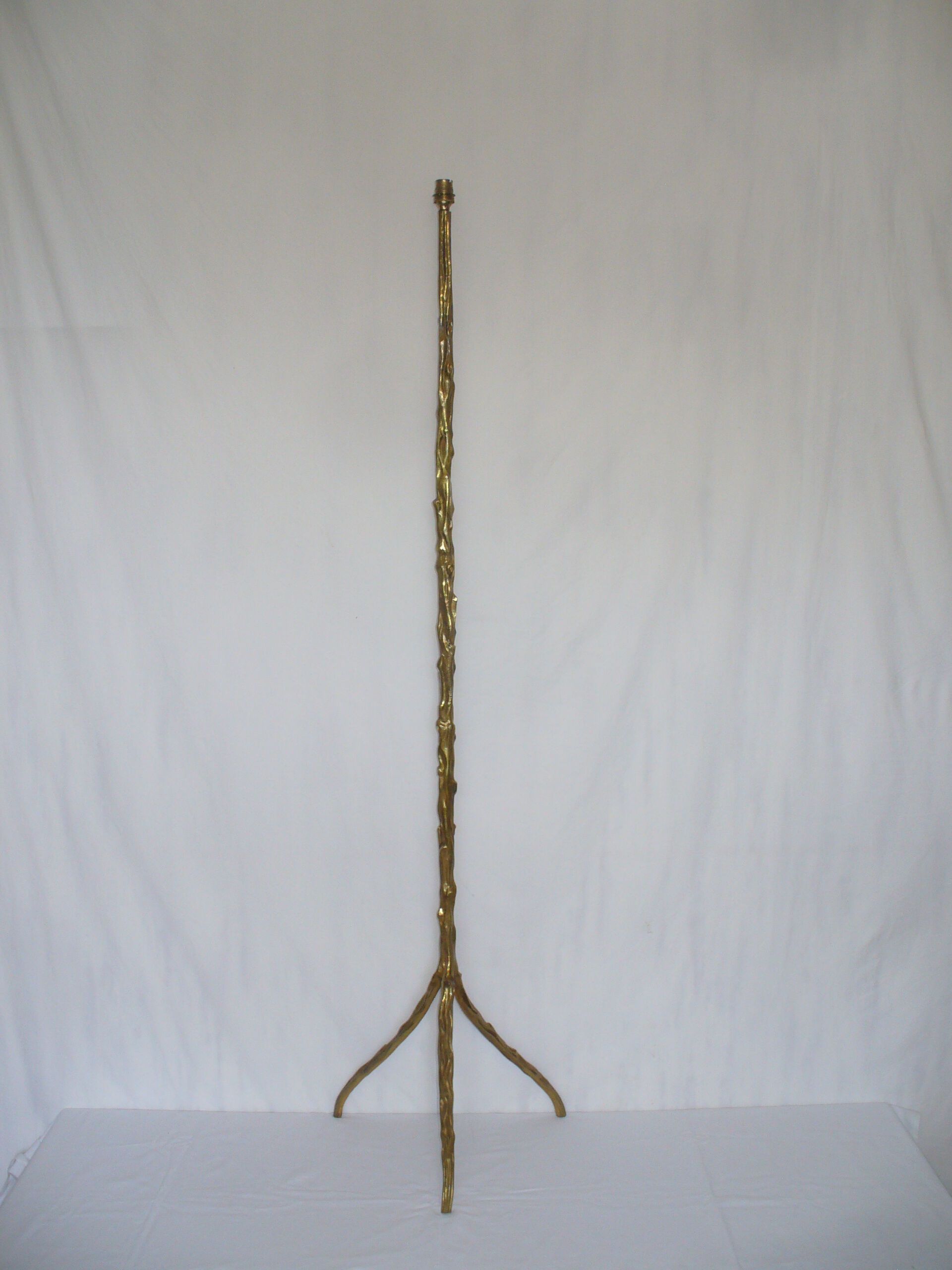 Lampadaire tripode bronze des années 50