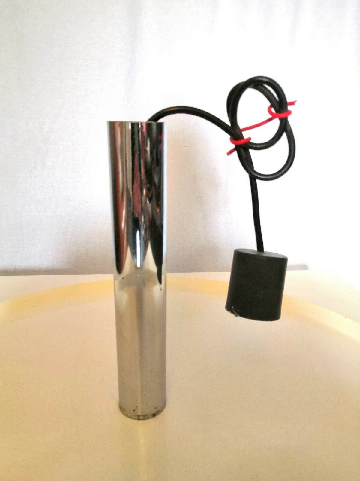 Raak 70s design tube suspension