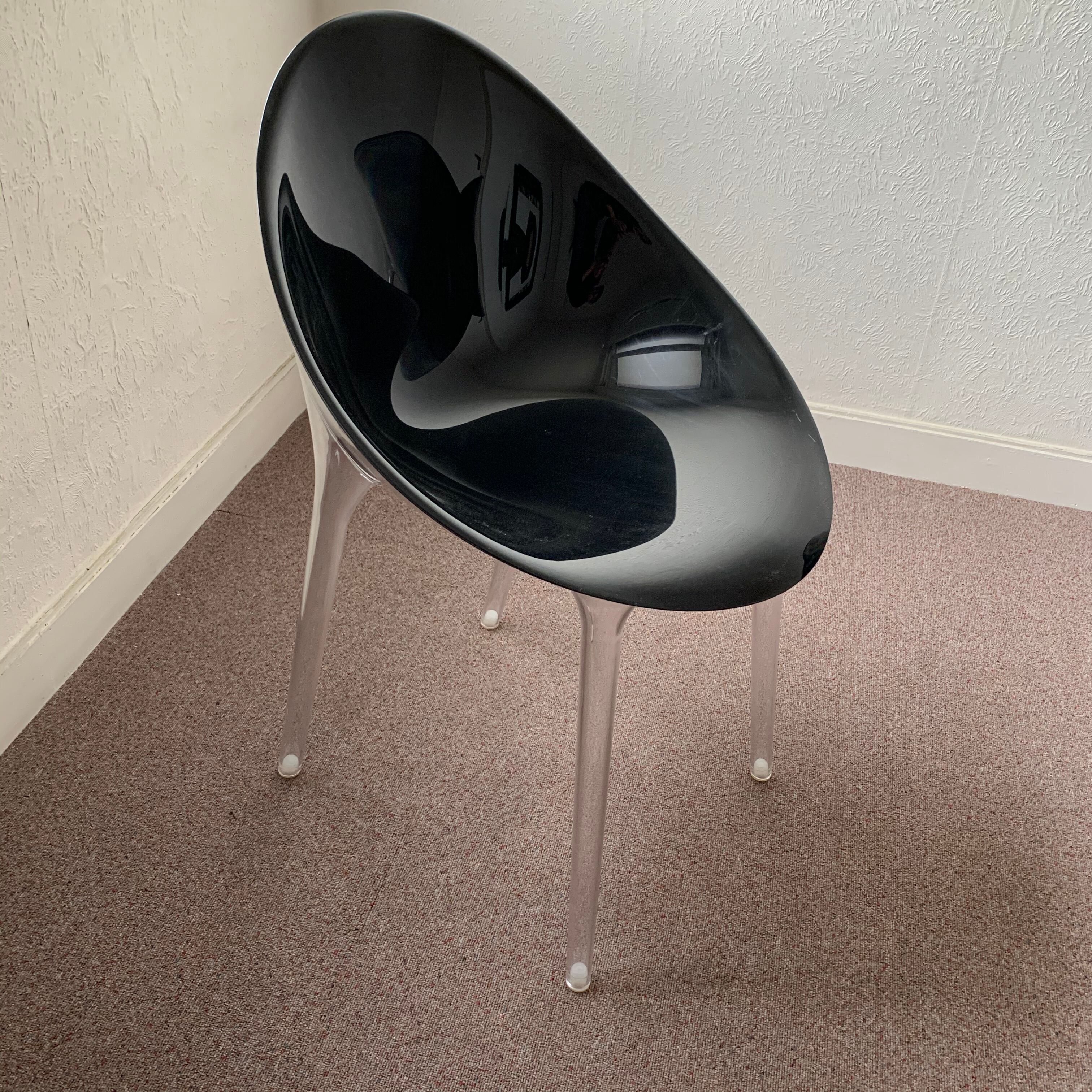 Chaises Mr.Impossible Kartell par Starck Selency