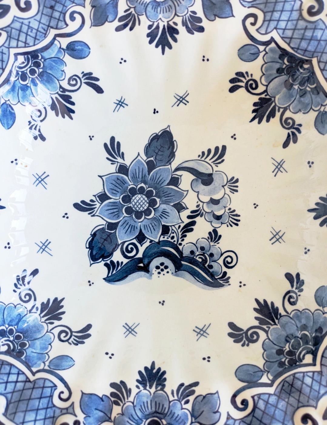 The vegetable dish from the Royal Factory of Delft