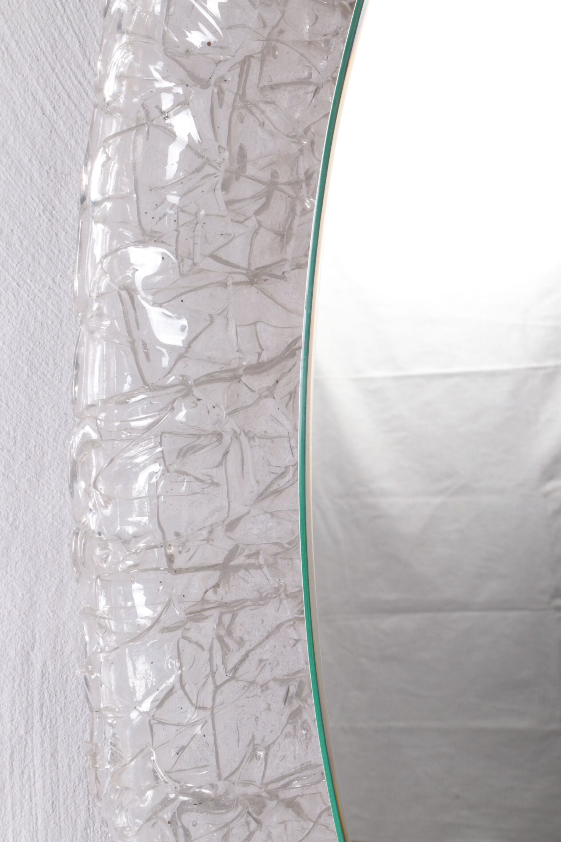 Large Oval Plexiglas mirror with lighting, 1960 Germany.