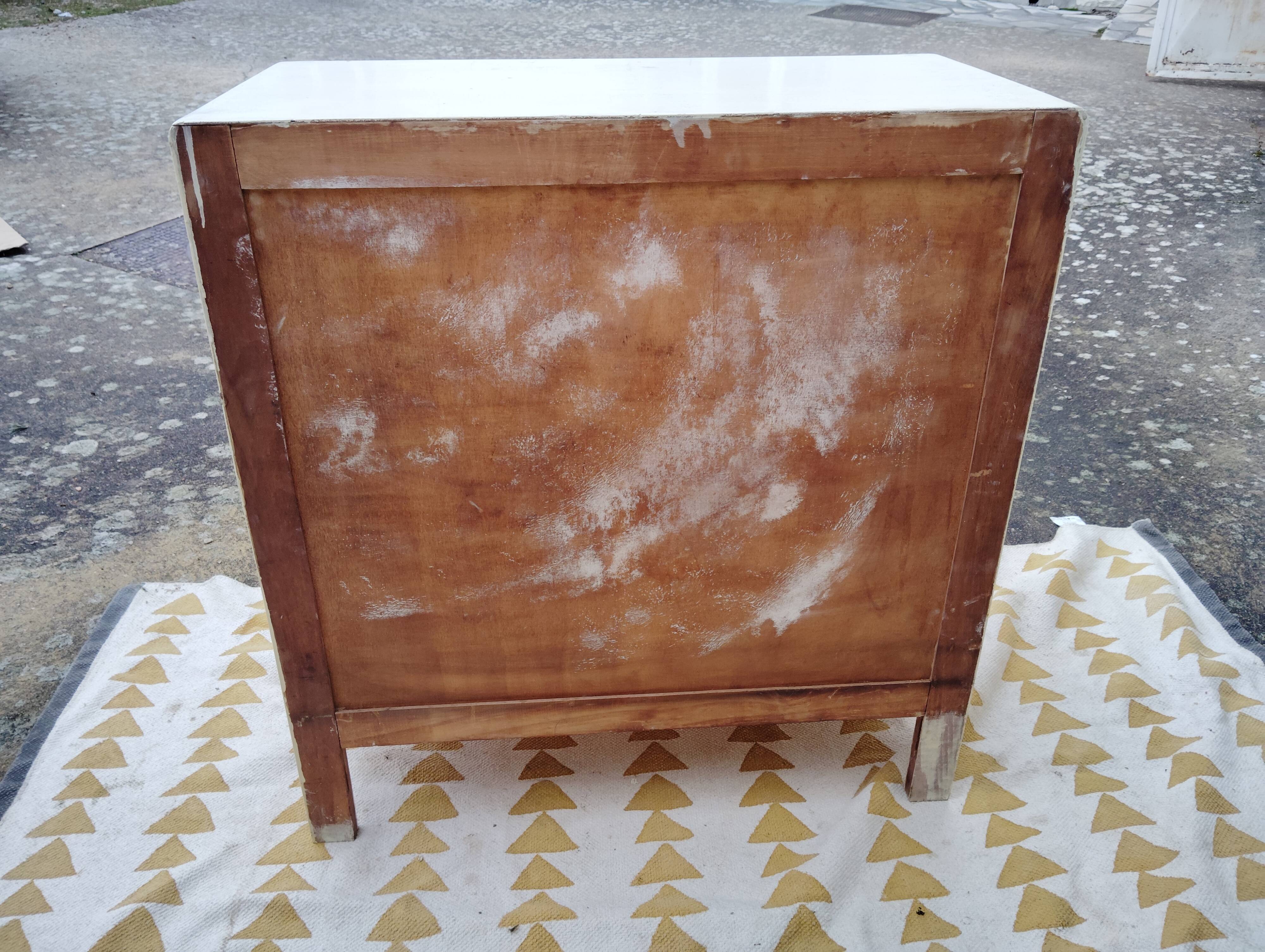 Vintage small chest of drawers