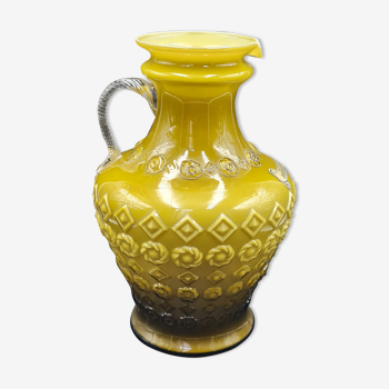 Italian opaline vase with molded pattern