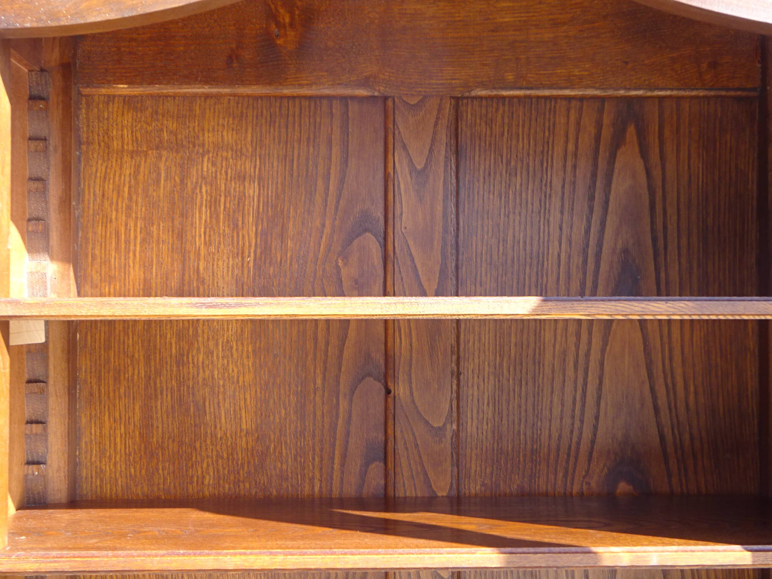 Meuble 3 en 1, secrétaire, commode et vitrine
