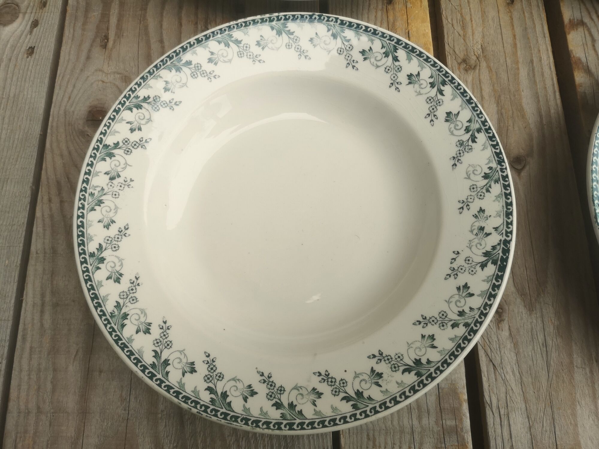 4 Hollow plates Terre de Fer in Opaque Porcelain from Gien Collection Montigny