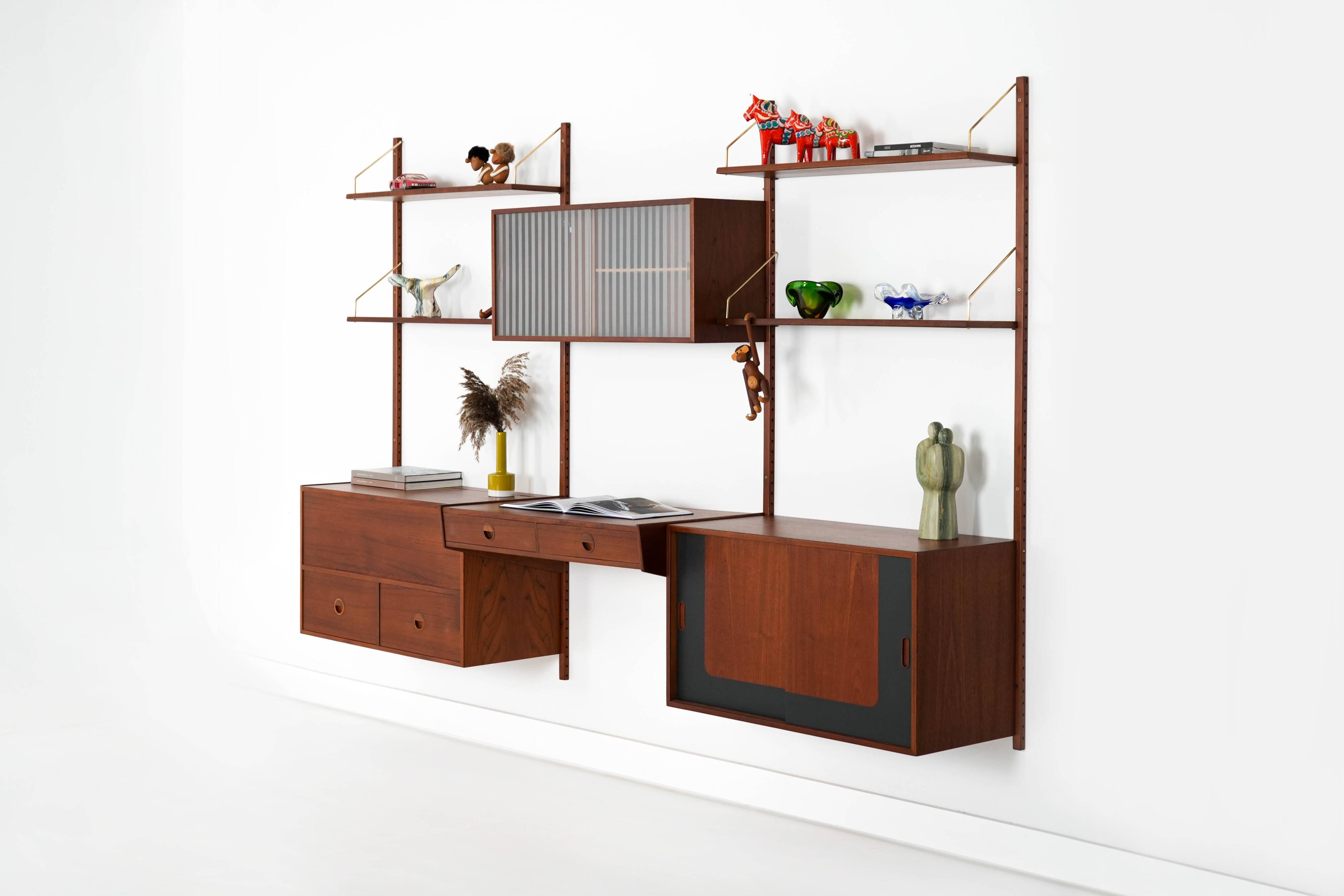 Teak modular shelving unit, Danish design, 1960s, manufactured by Hansen &