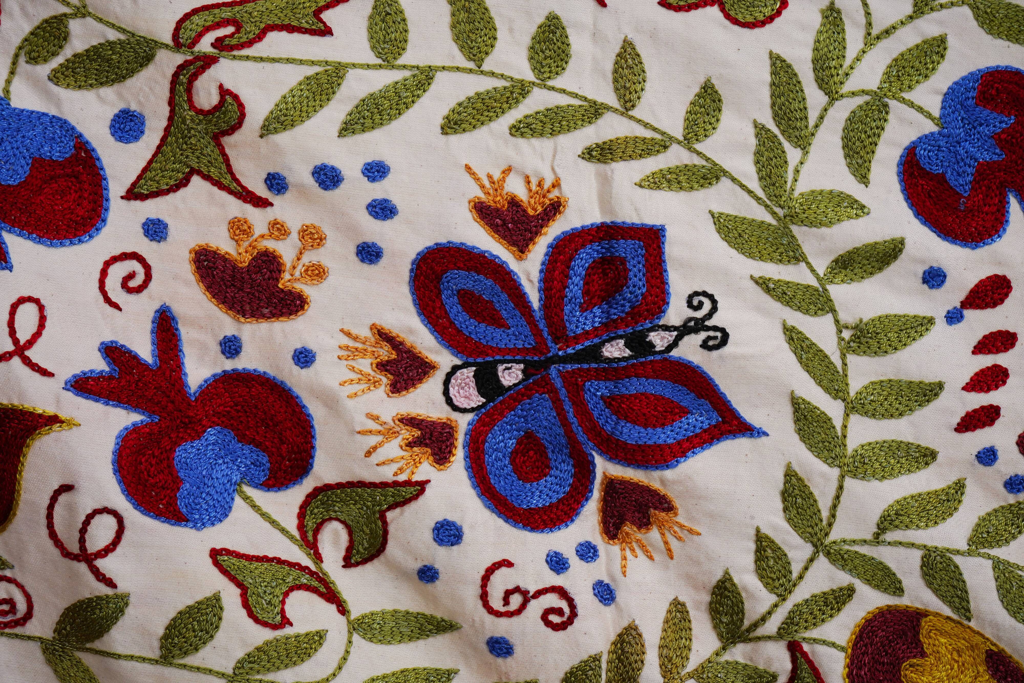 Hand-knotted rug, vintage Turkish rug 109x184 cm