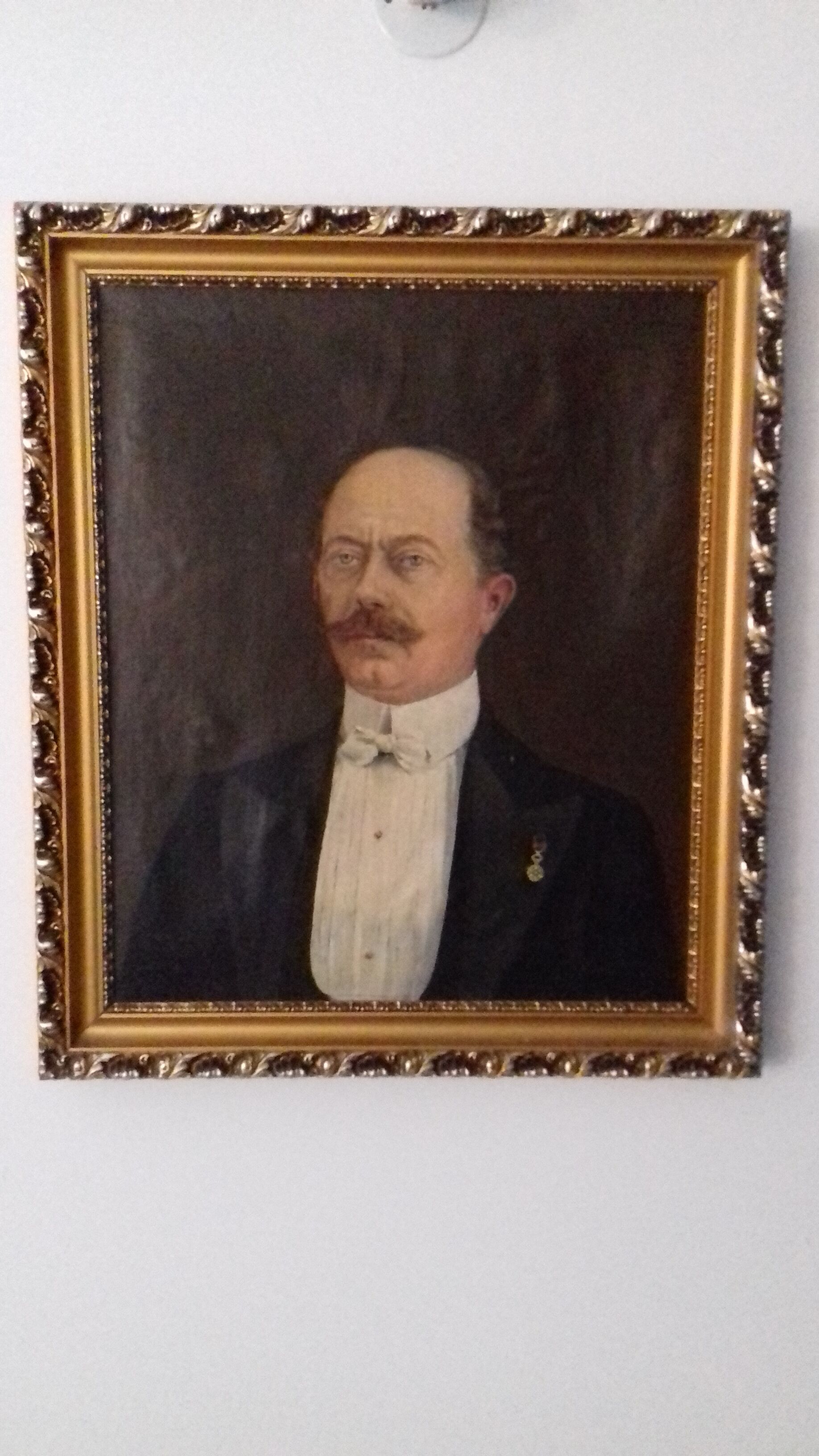 Portrait man at the Legion of honor XIX