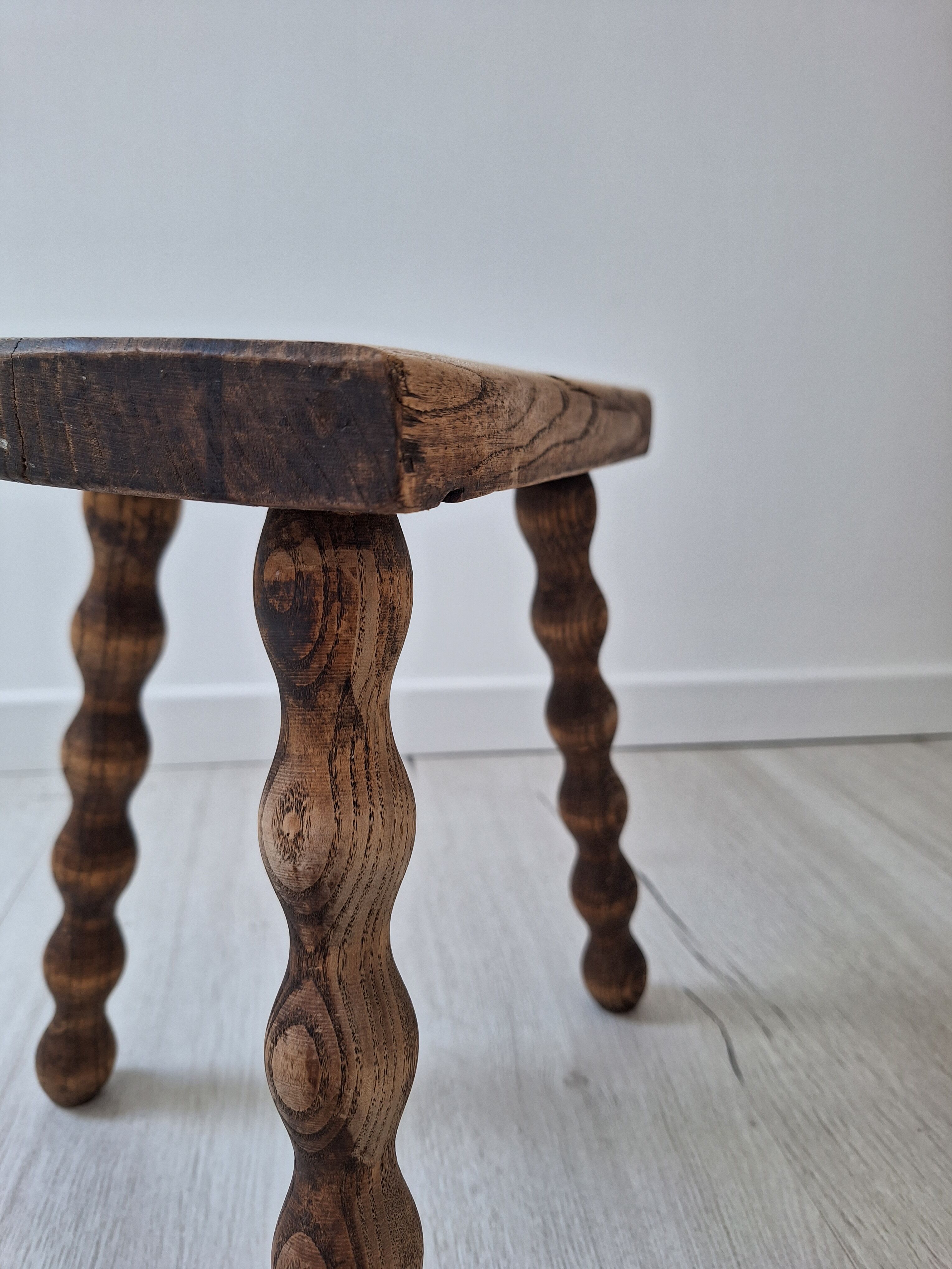 Vintage tripod stool