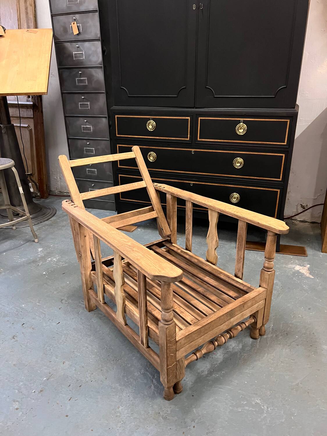 Morris armchair early 20th century