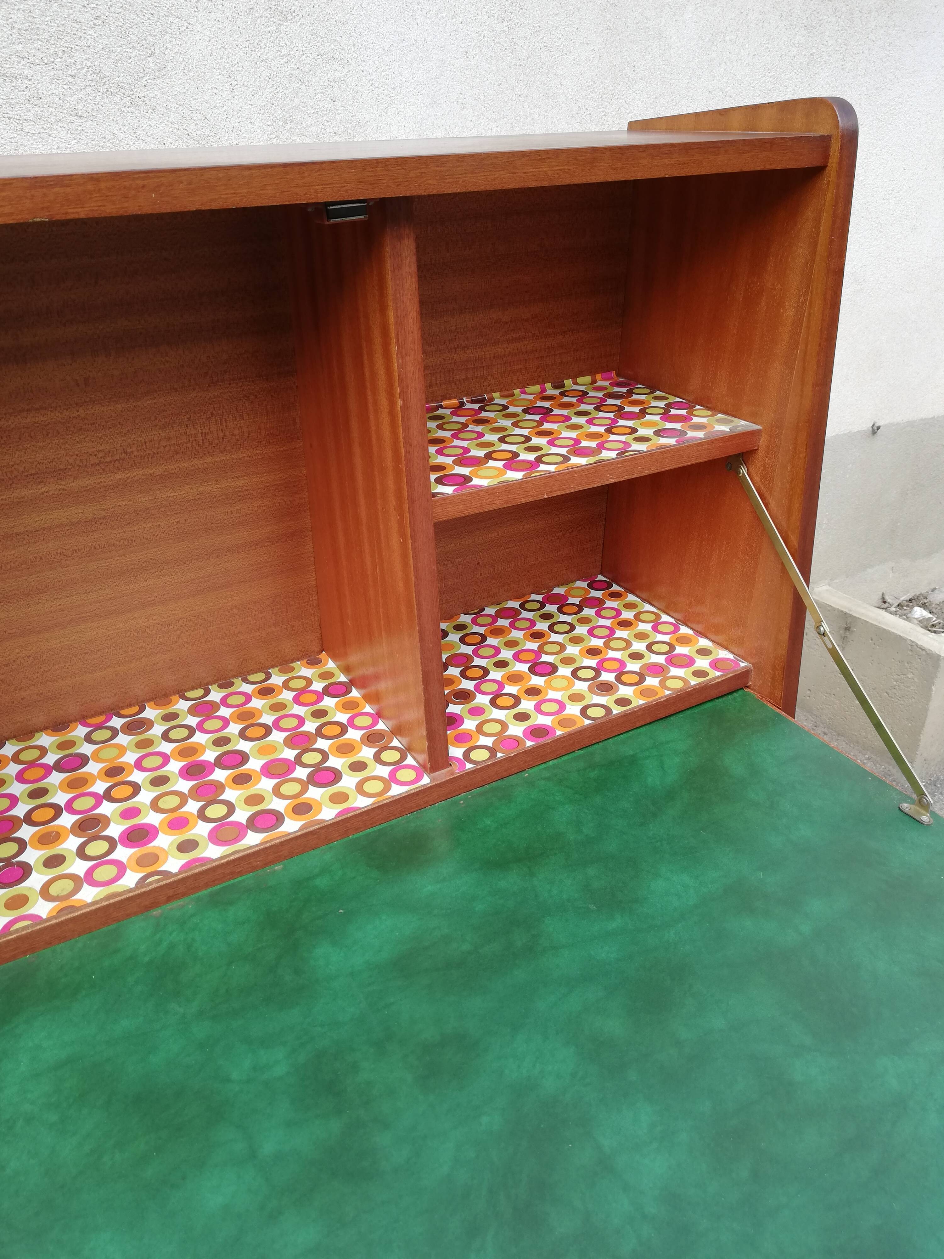 Vintage secretary 2 shelves