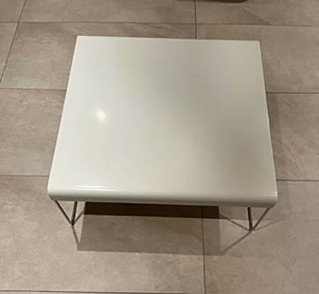 Zap Cassina coffee table Piero Lissoni