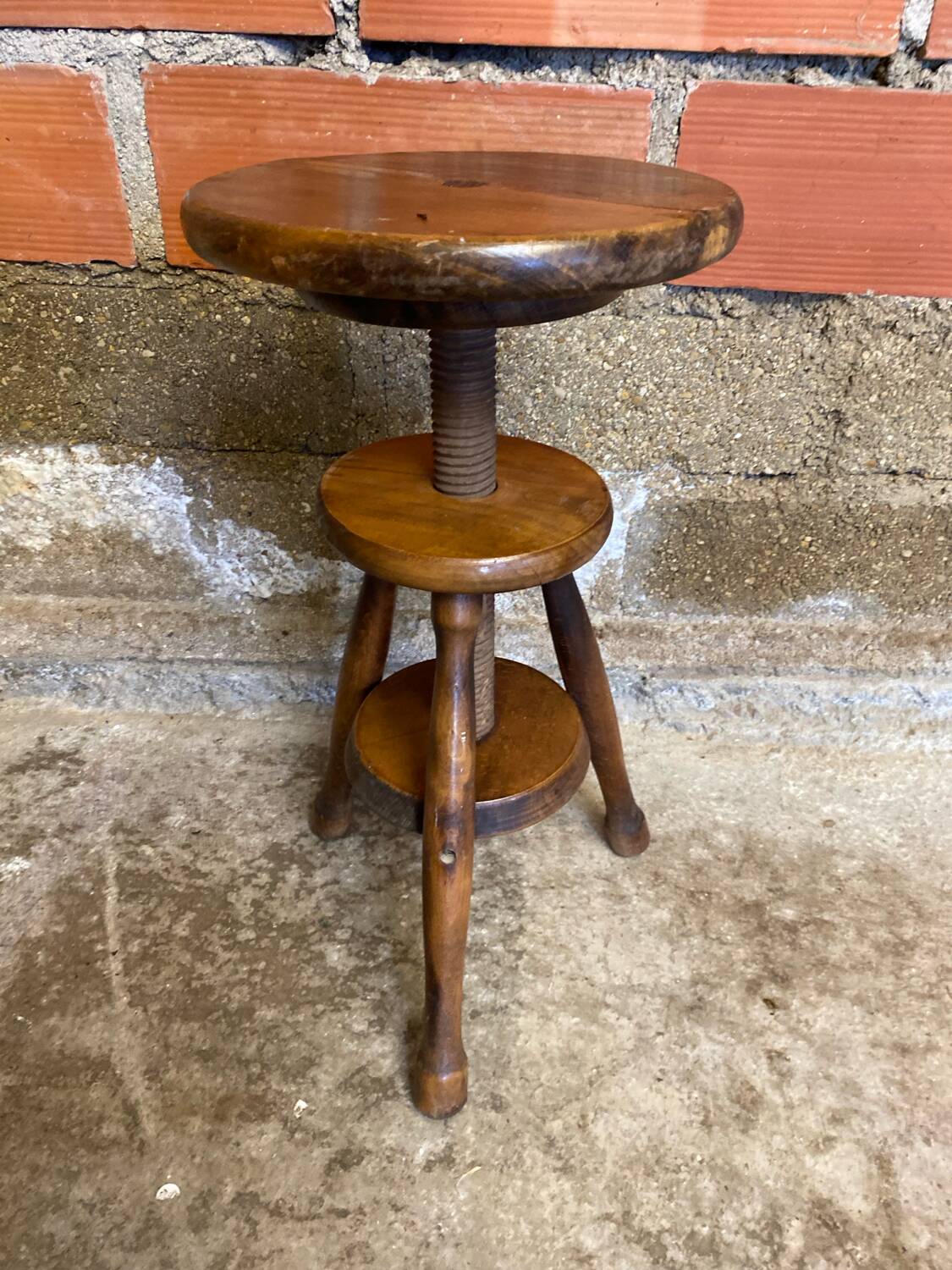 Antique Painter's Stool with Screw, Dark Wood, Turned Tripod Legs, Wine Colour