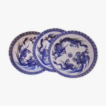 ancient Chinese porcelain plates