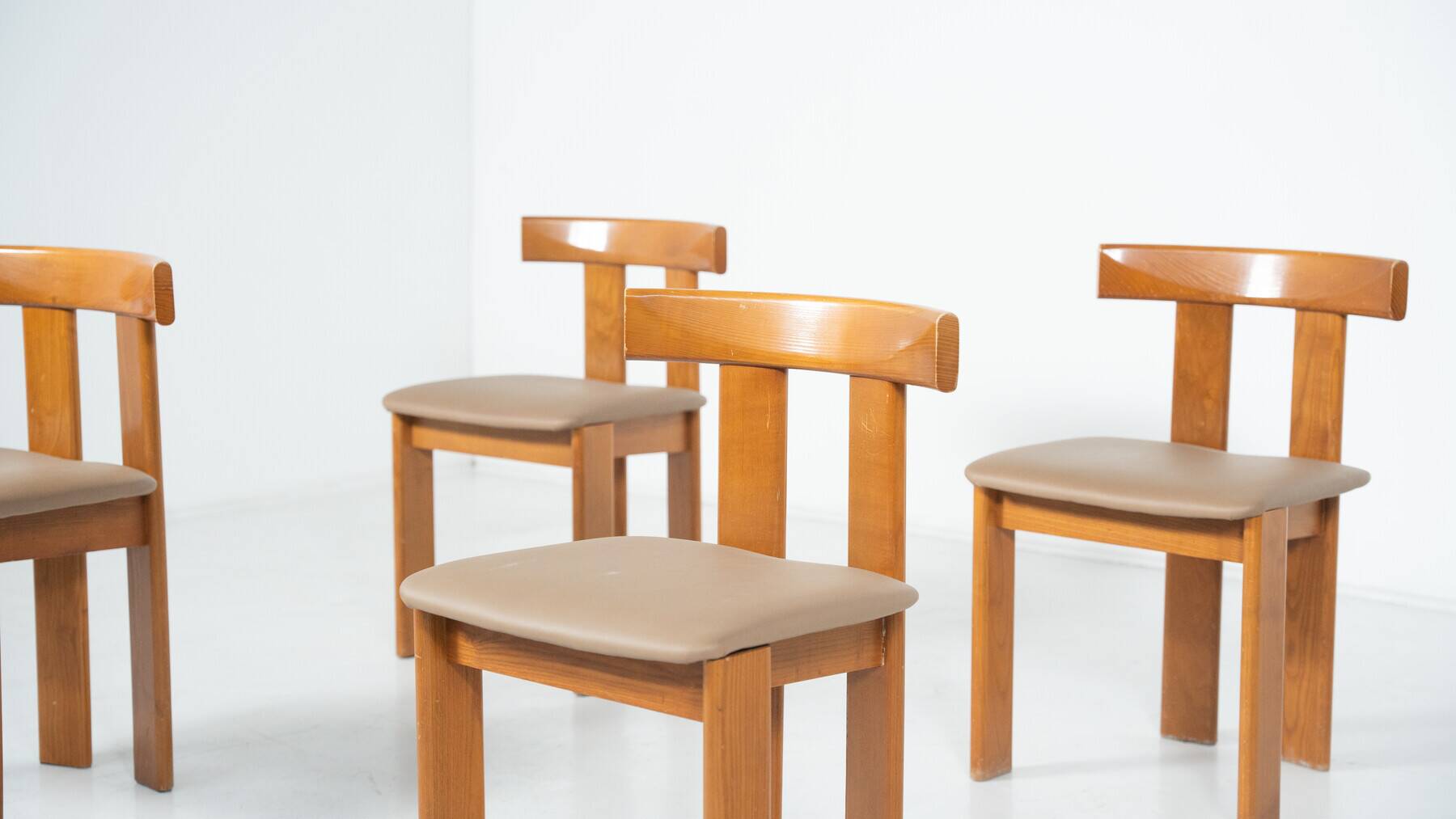 Mid-Century Modern Set of 6 Chairs by Luigi Vaghi, 1960s