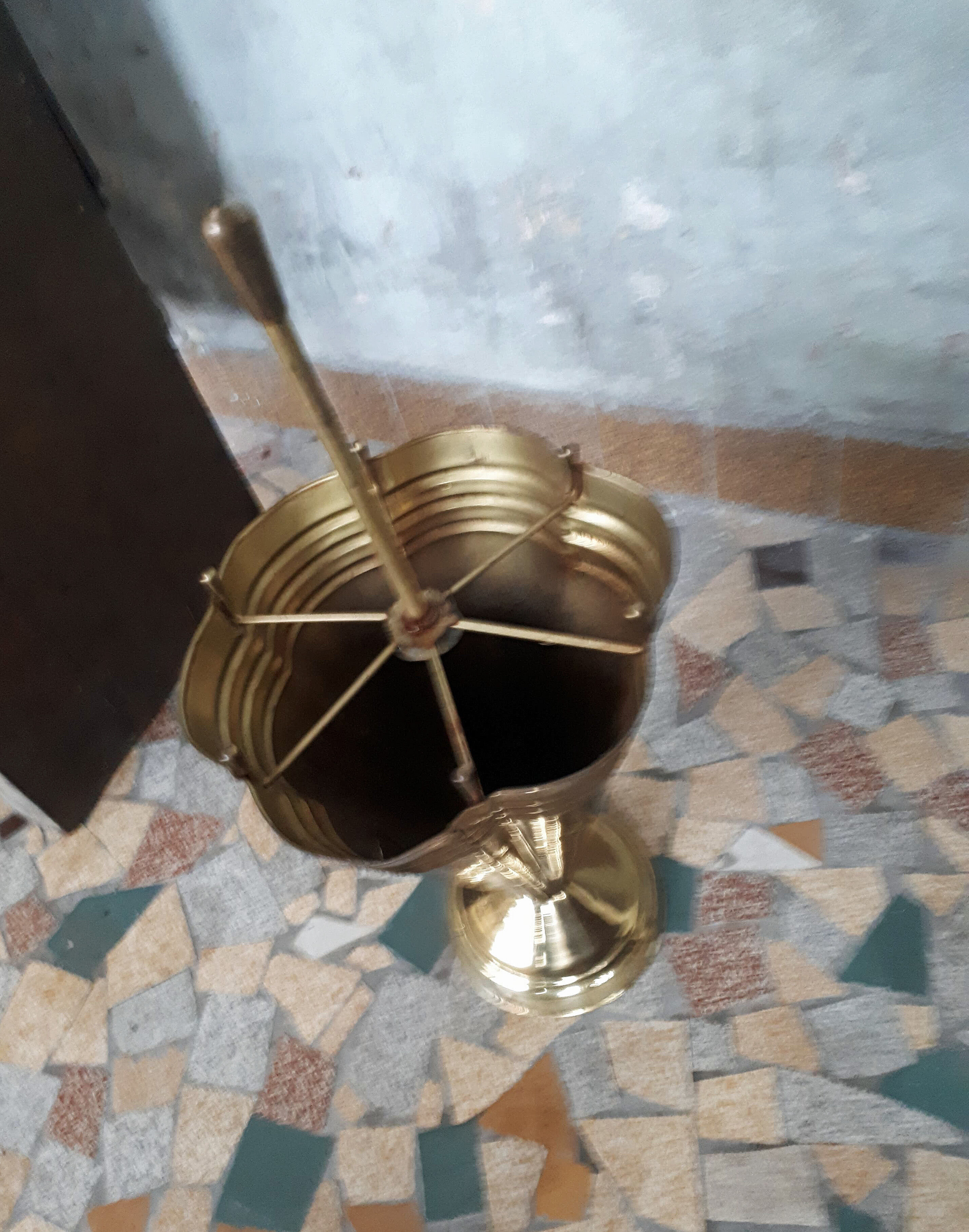 Brass umbrella holder