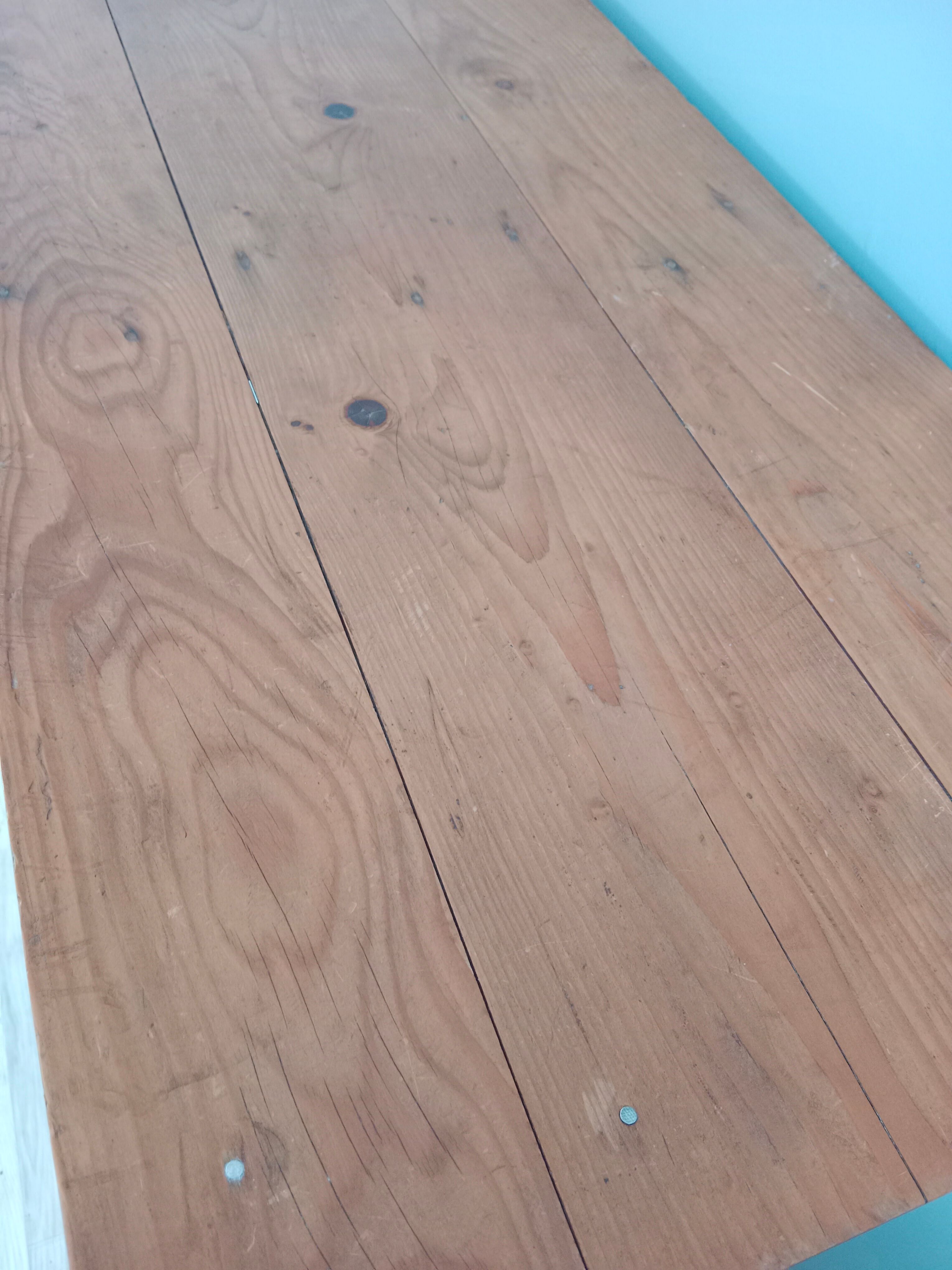 Khaki Parisian buffet