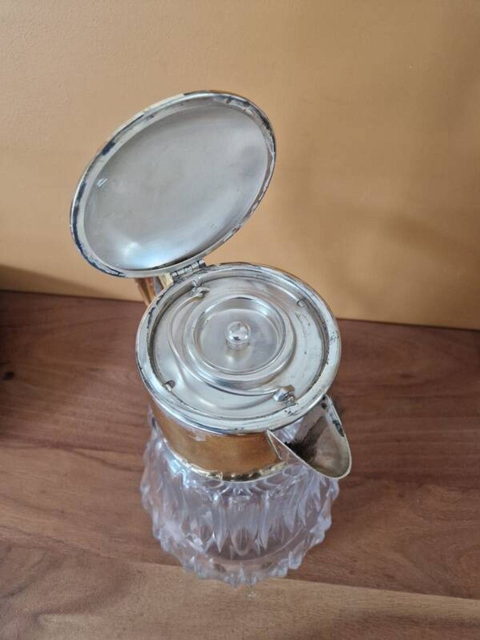 Jug for orangeade with crystal cooler, Hans Knabel, Esslingen.