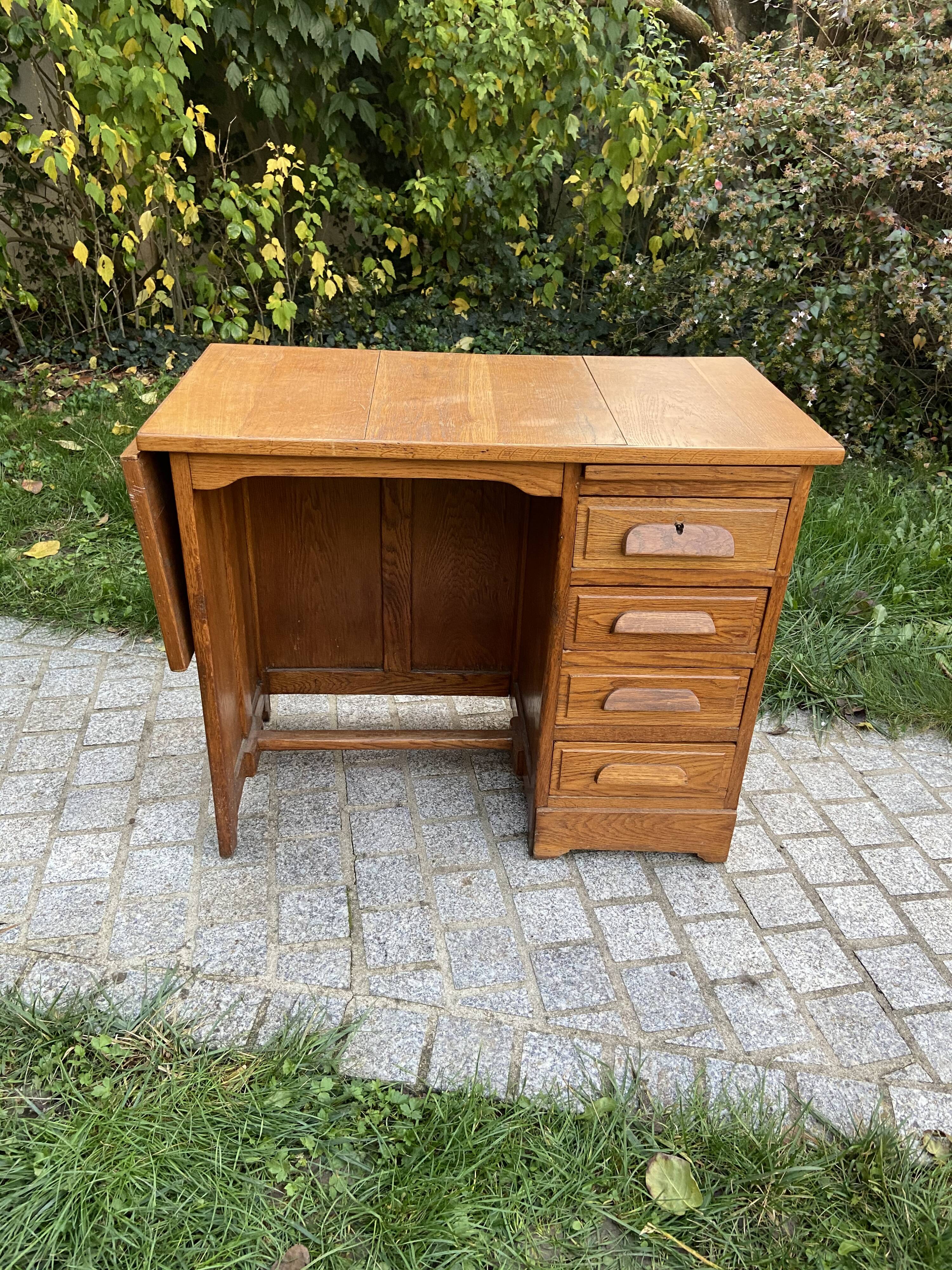 Oak 40/50s children's desk