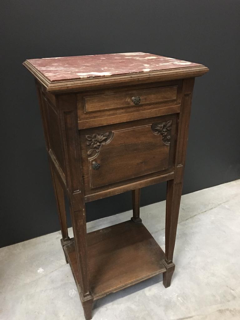 Wooden and marble bedside table éé