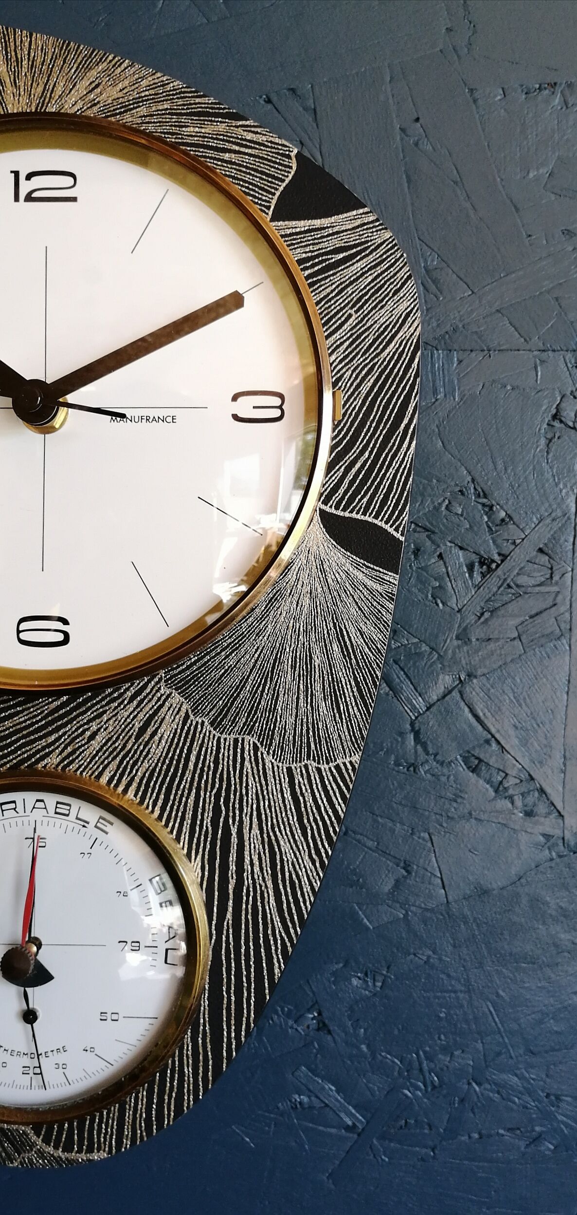 Clock vintage formica wall clock silent barometer "Manufrance"
