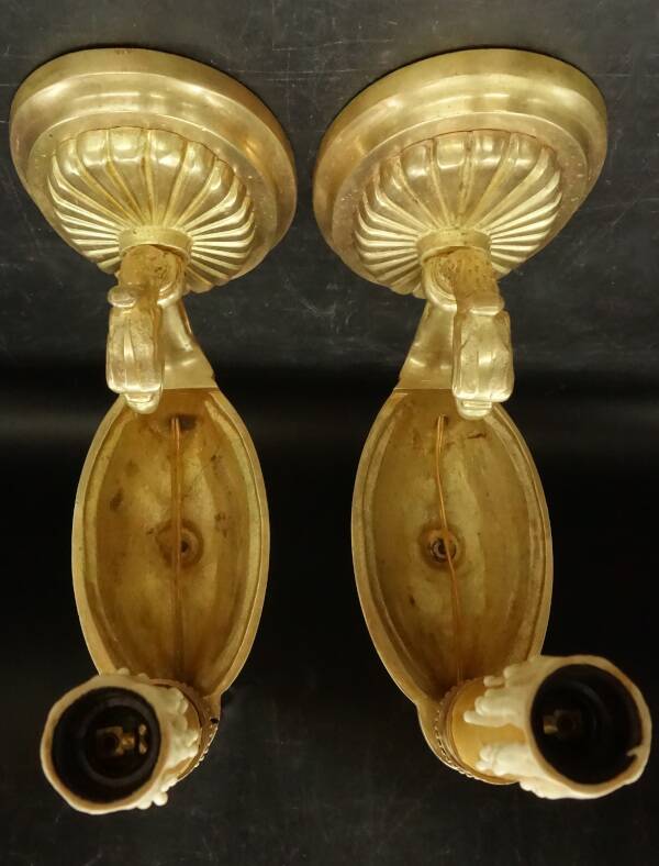 Pair of Empire style eagle head wall lights - bronze Lucien GAU, Paris