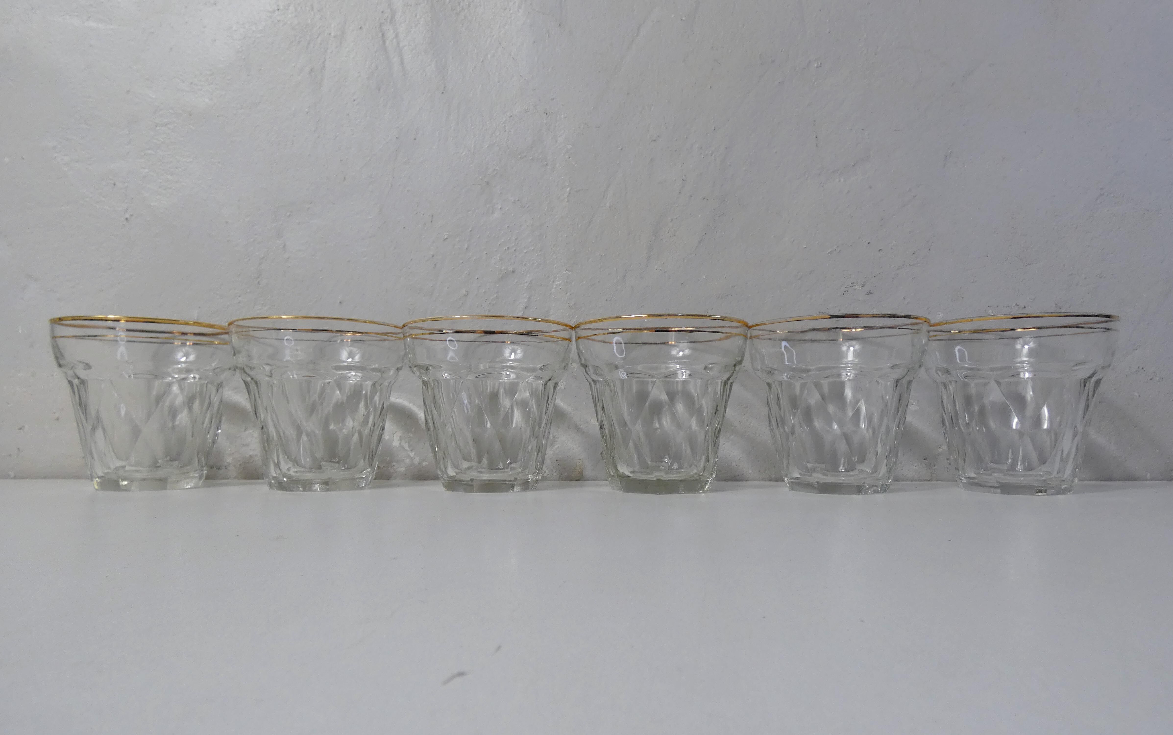 6 bistro glasses