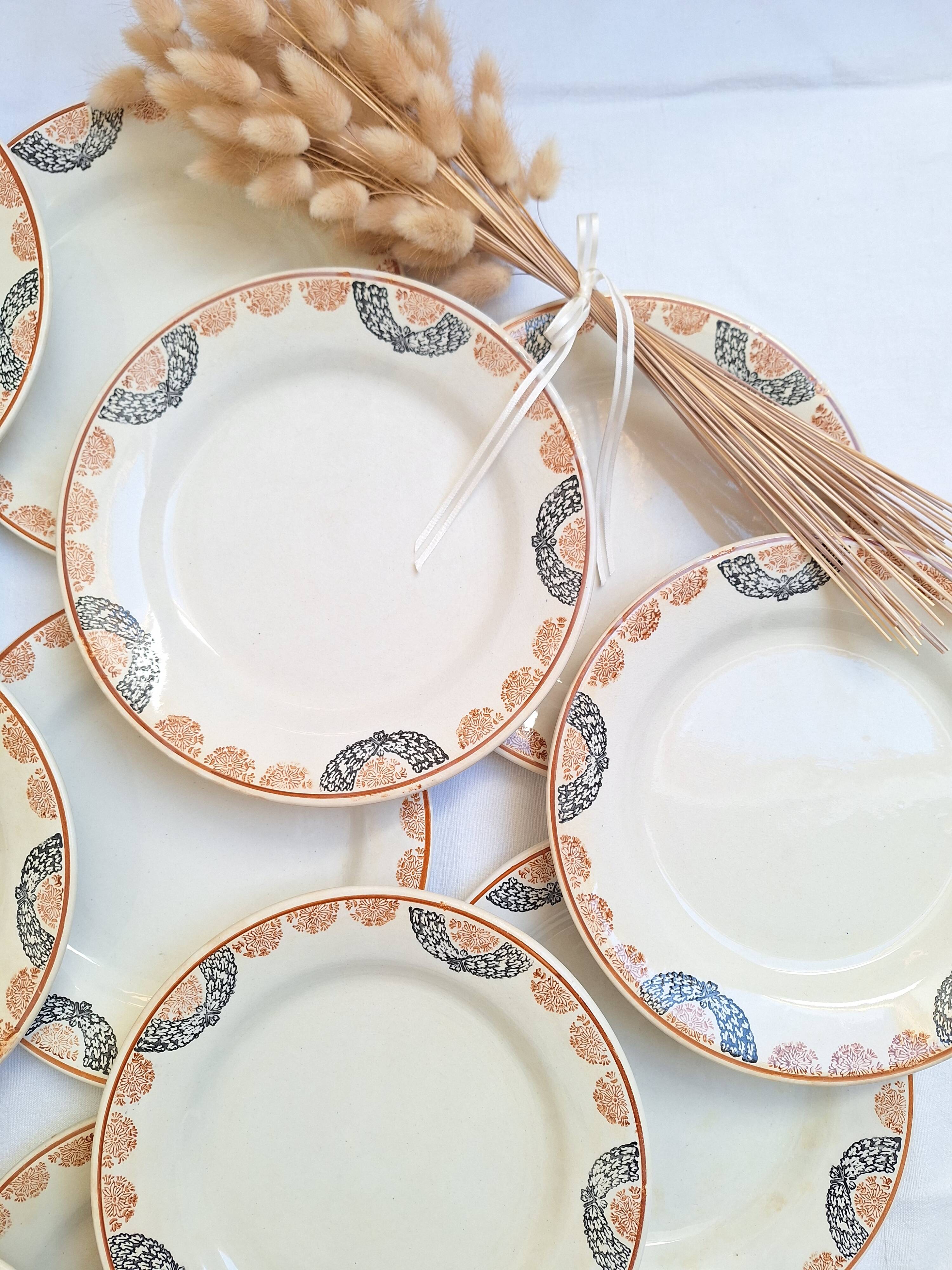 HBCM Pauline pattern dinner plates in orange and black