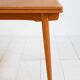 Table à manger extensible modèle “AT 312” par Hans J. Wegner
