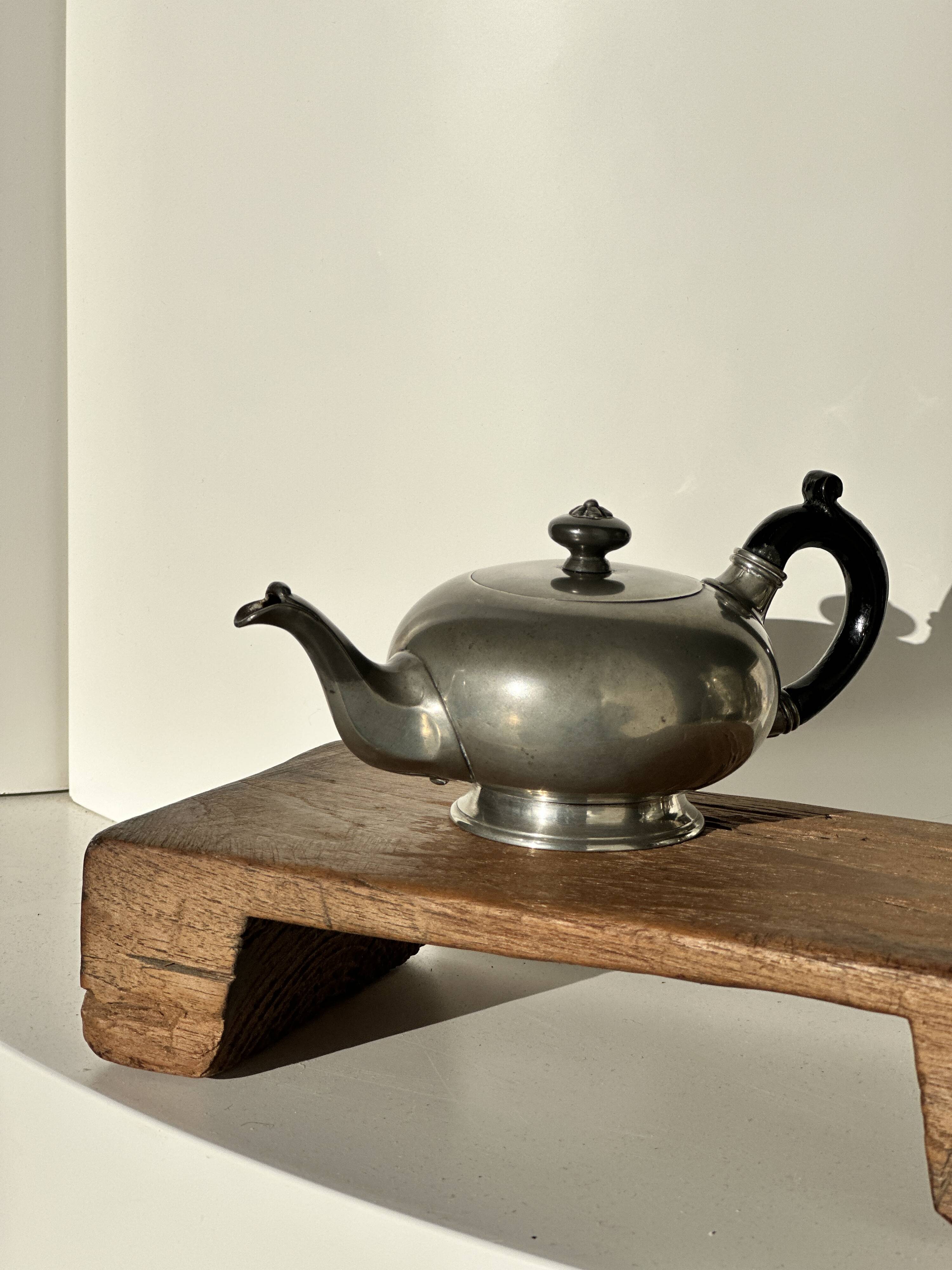 Small teapot, pewter coffee pot flattened oval shape