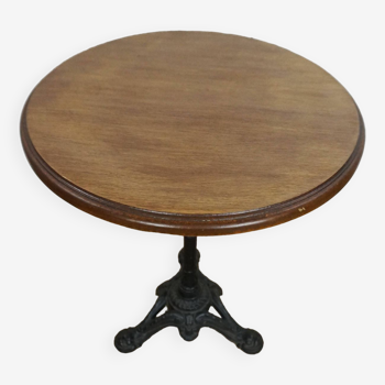 Vintage oak top pedestal table or bistro table with a medium oak finish