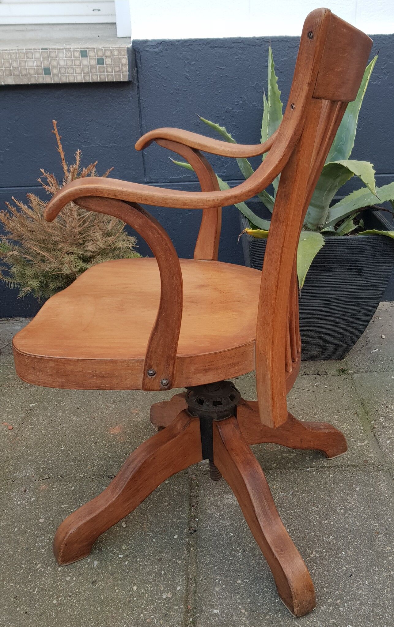 Armchair "American" Thonet No. 1519