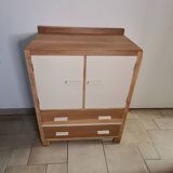 Ancienne commode d'internat
