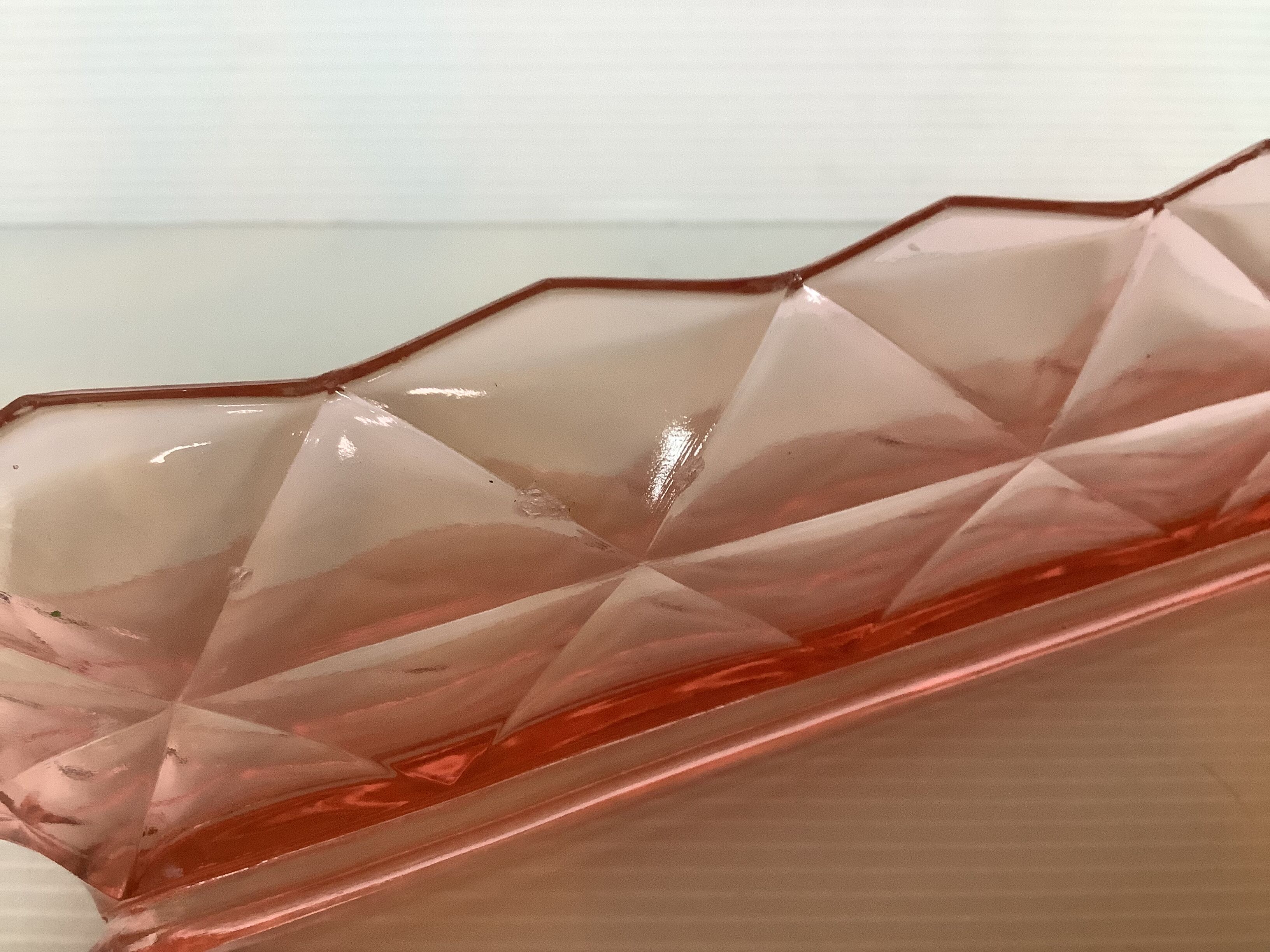Empty pocket pencil holder pink glass