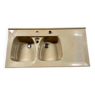 Cream beige double basin/bowl sink