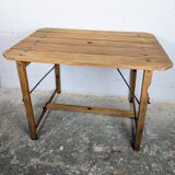 Portable garden table