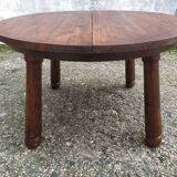 Table ronde brutaliste