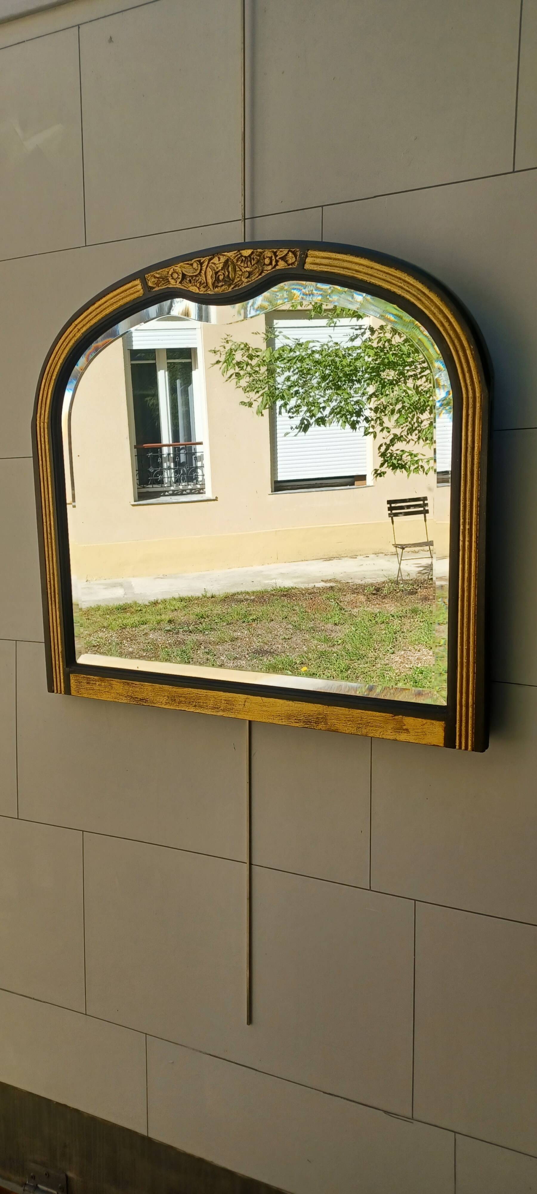 ART DECO BLACK AND GOLD MIRROR (1925-1945)