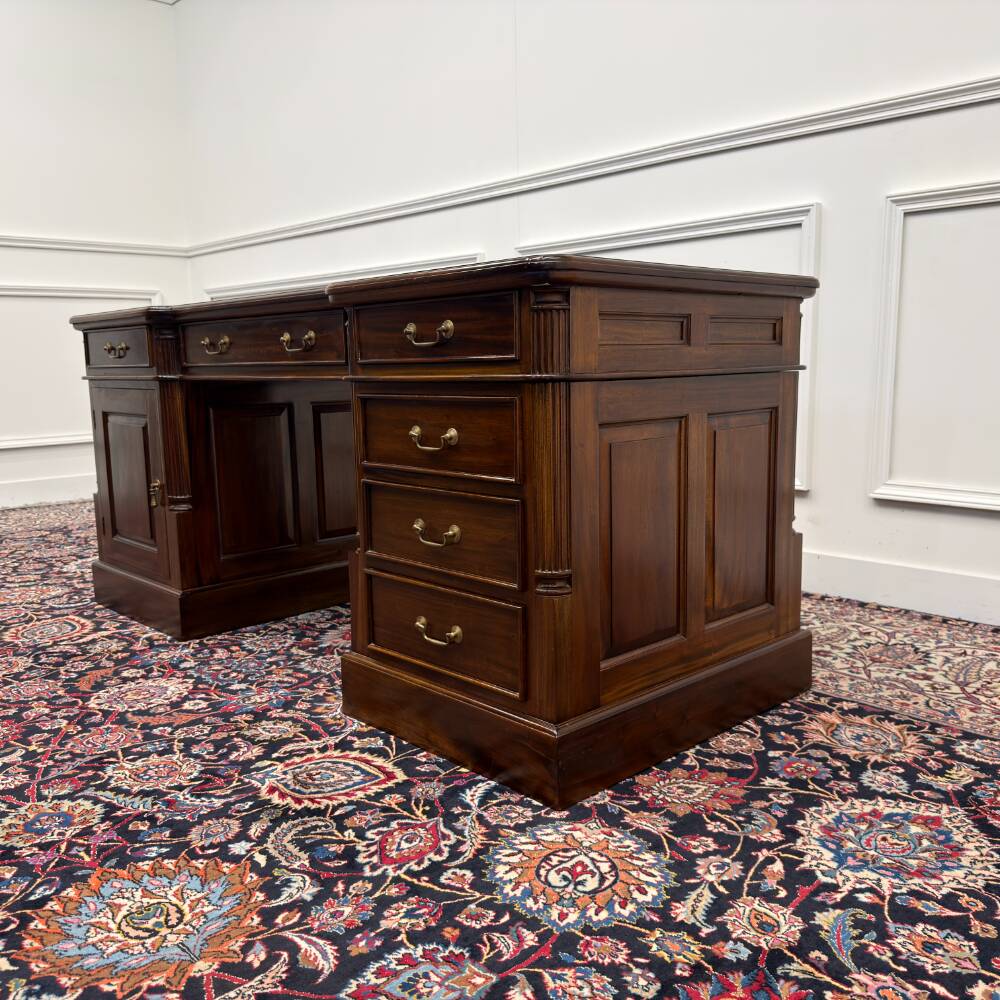 Classic English Desk Green Leather Inlay