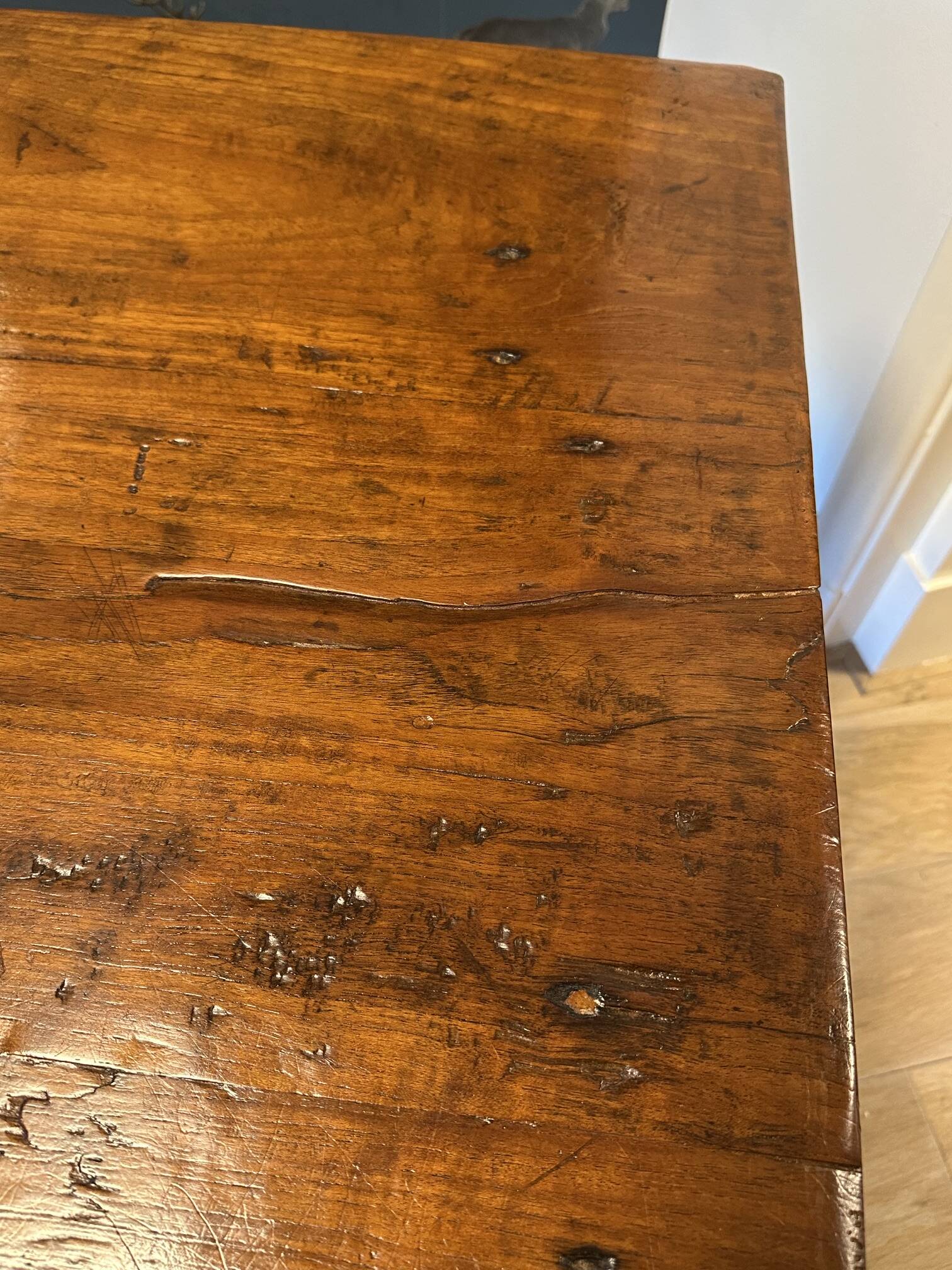 Table de ferme coloniale antique