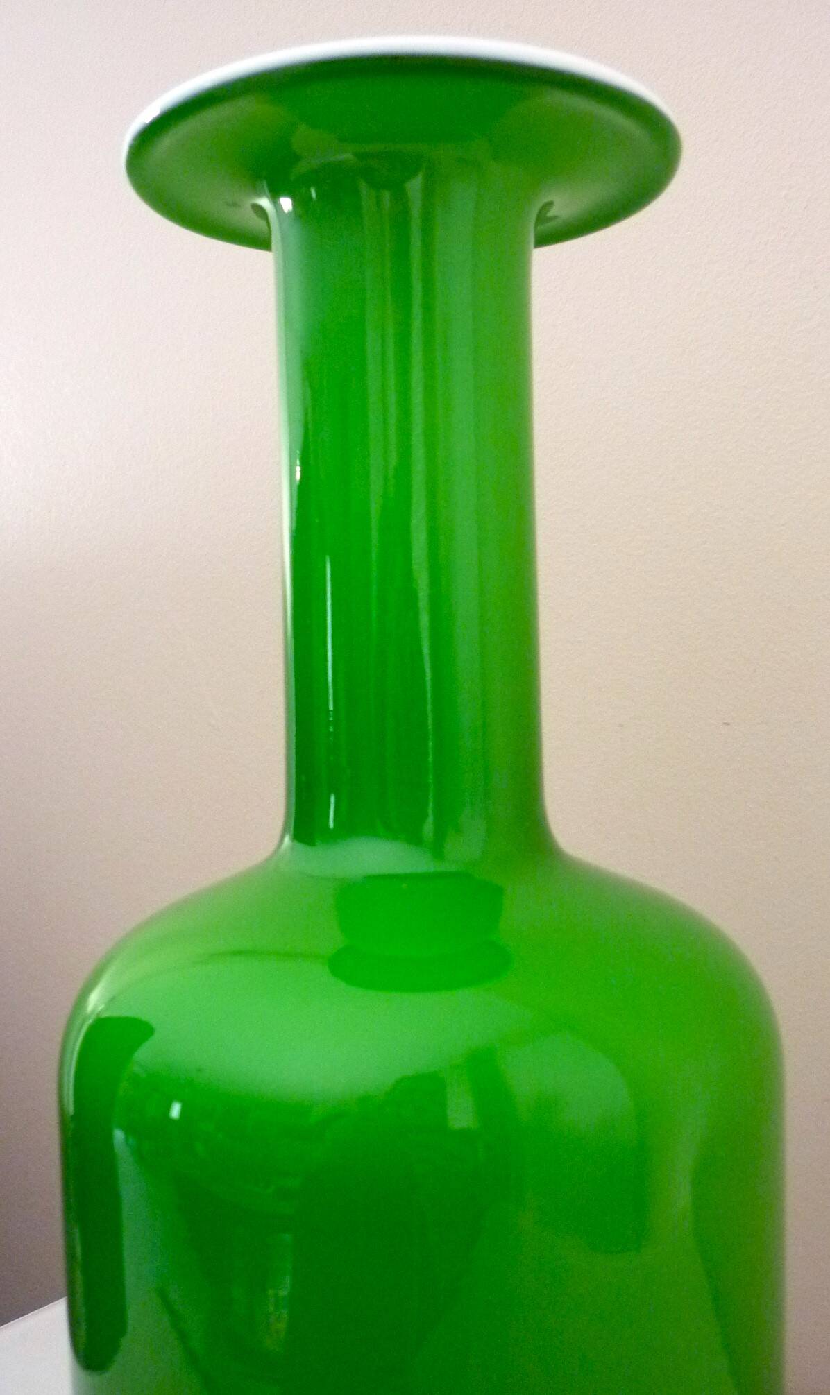 Blown glass bottle vase, Otto Bauer design for Holmegaard, 1970s