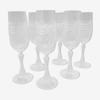 6 flutes à champagne en cristal